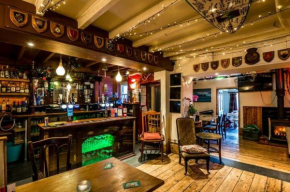 Manorbier Castle Inn Sunset Room